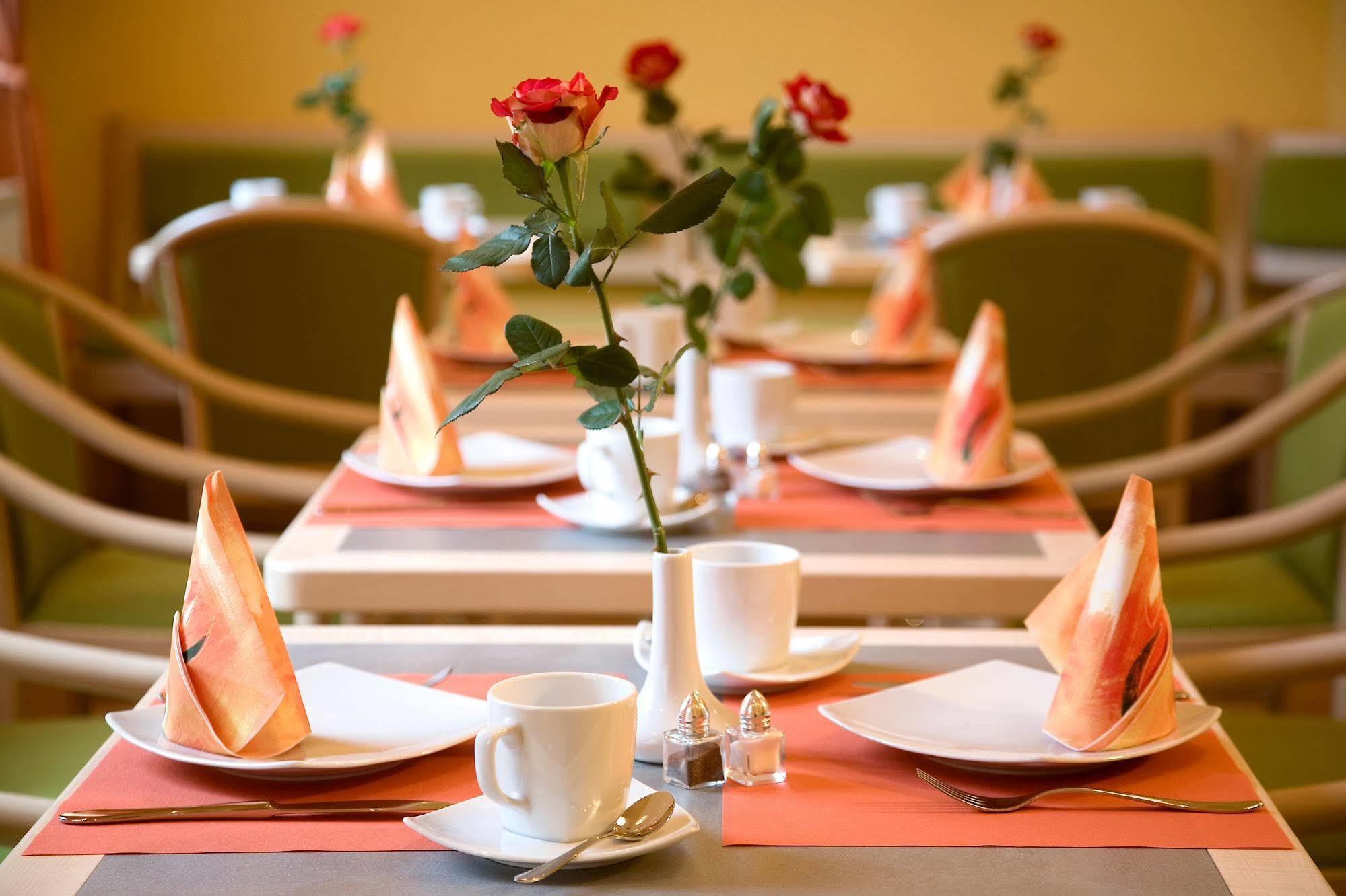 ברלין Melarose Feng Shui Hotel מראה חיצוני תמונה